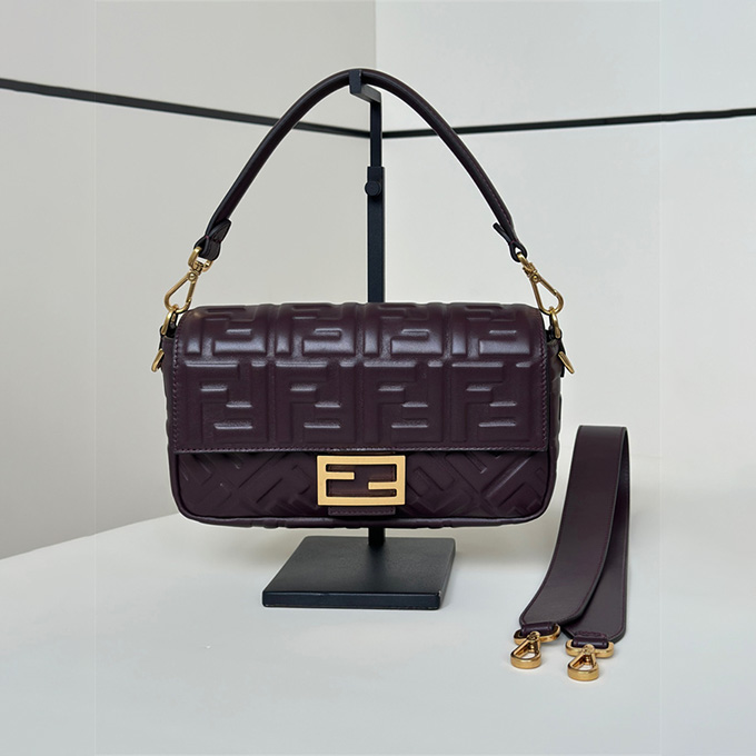 fendi baguette embossed ff logo leather shoulder bag